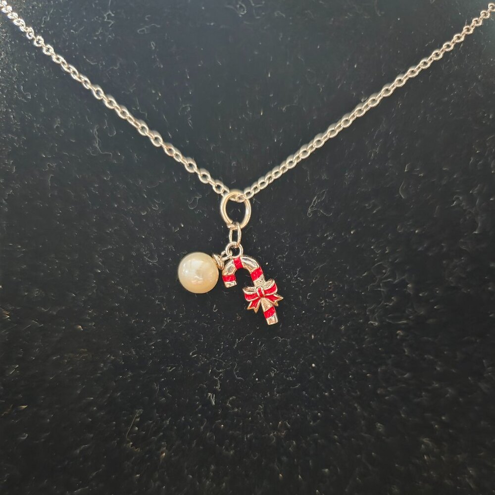 Candy Cane Pearl Pendant Necklace